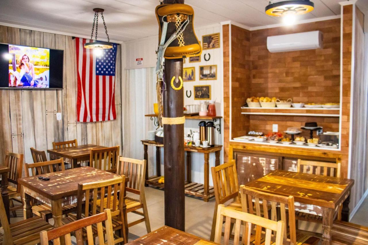 Pousada Vila Do Cowboy ペーニャ エクステリア 写真